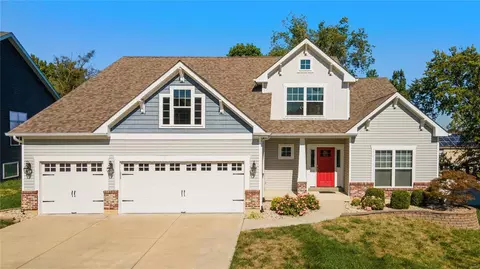 22 Macarthur Ct, Saint Charles, MO 63304