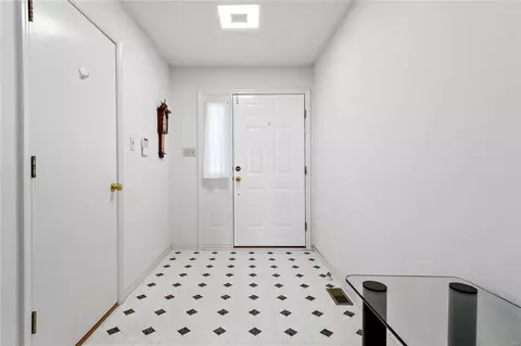 7249 Cinnamon Teal Dr, O'fallon, MO 63368 photo 3