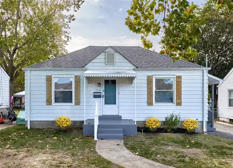 9522 Big Bend Blvd, Saint Louis, MO 63122