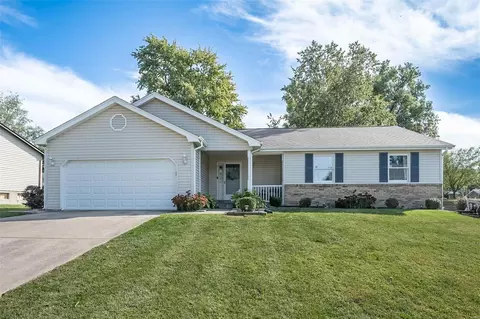 4146 Golden Wheat Dr, Saint Charles, MO 63304