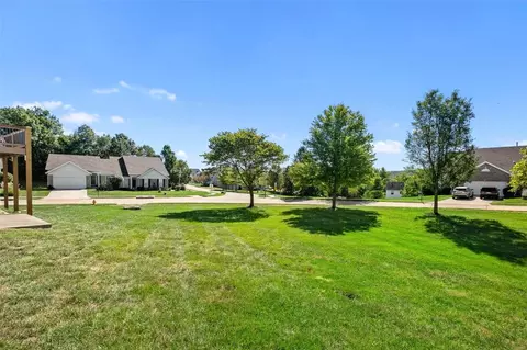Exterior - 117 Hunters Run Ct, Eureka, MO 63025 photo 3 of 5
