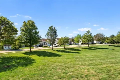 View/Area - 117 Hunters Run Ct, Eureka, MO 63025 photo 1 of 1