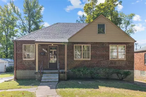 6204 Dexter Dr, Saint Louis, MO 63123