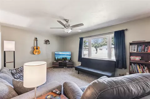 9120 Arvin Pl, Affton, MO 63123 photo 3