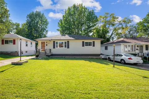 9120 Arvin Pl, Affton, MO 63123 photo 21