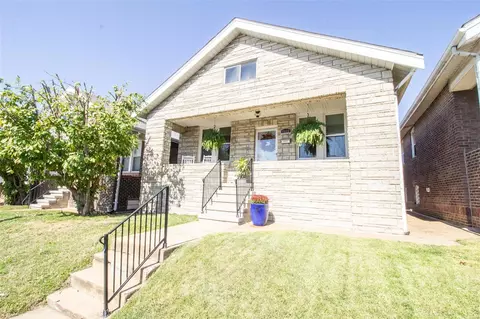 5933 Arsenal St, Saint Louis, MO 63139