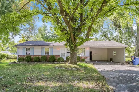 13 Alandale Ct, Florissant, MO 63031