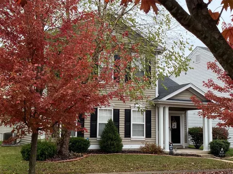 Exterior - 527 Copper Meadows Ln, O'fallon, MO 63368 photo 2 of 11