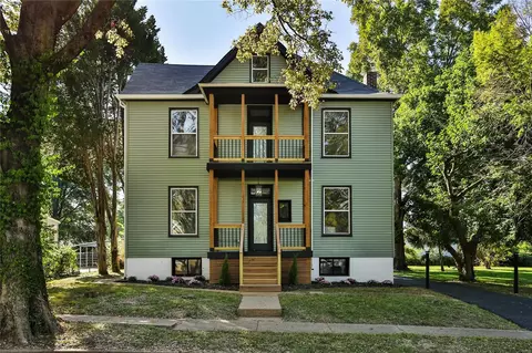 7050 Melrose Ave, University City, MO 63130