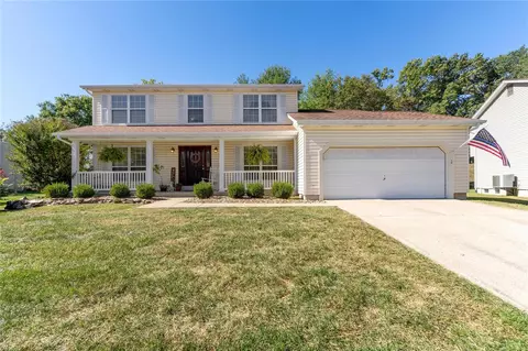 559 Pioneer Dr, Saint Peters, MO 63376
