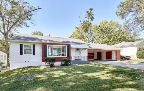 405 Ballman Ave, Saint Louis, MO 63135