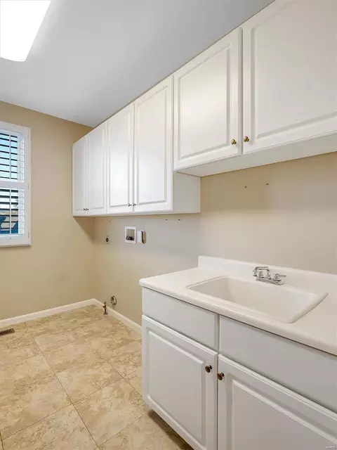 Other - 555 Inverrary Ct, Eureka, MO 63025 photo 9 of 11