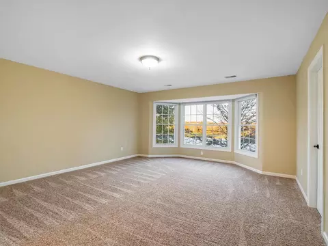 Bedroom - 555 Inverrary Ct, Eureka, MO 63025 photo 6 of 7