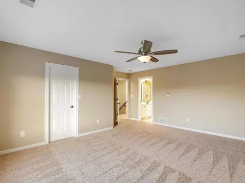Bedroom - 555 Inverrary Ct, Eureka, MO 63025 photo 5 of 7