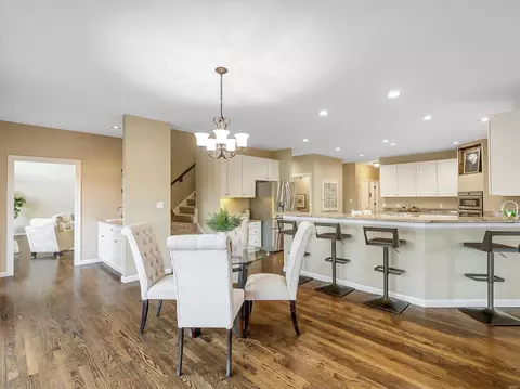 Dining - 555 Inverrary Ct, Eureka, MO 63025 photo 3 of 5