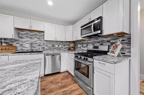 24 Saint Paul Ct, O'fallon, MO 63366 photo 5