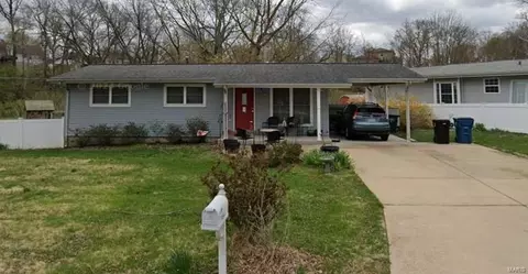 10508 Meath Dr, Saint Louis, MO 63123