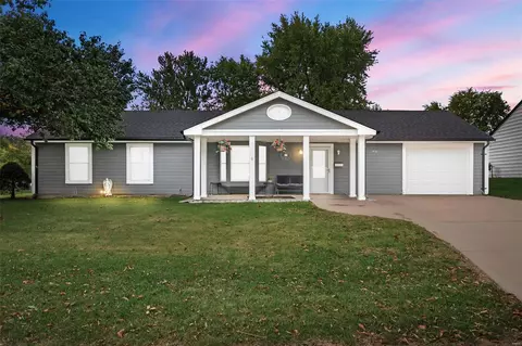 510 Saint Patrick Dr, O'fallon, MO 63366