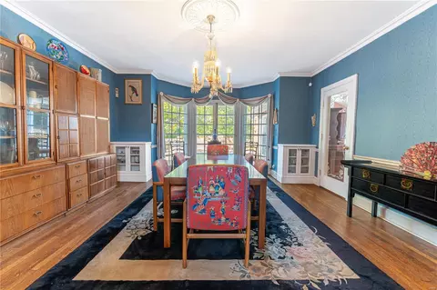 Dining - 13 Dromara Rd, Ladue, MO 63124 photo 2 of 2