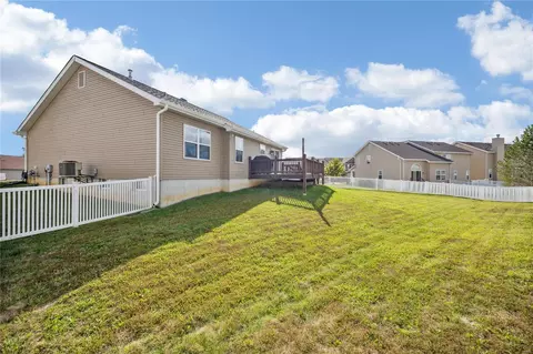 Exterior - 99 Tisbury Ct, O'fallon, MO 63366 photo 6 of 8