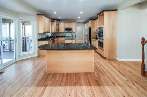 600 Ashmont Dr, Olivette, MO 63132 photo 15