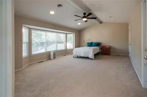 600 Ashmont Dr, Olivette, MO 63132 photo 24