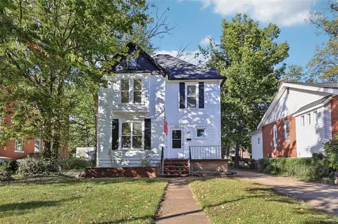 6957 Marquette Ave, Saint Louis, MO 63139