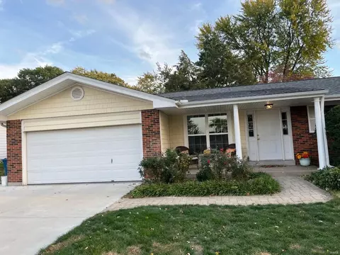 3340 Taylor Ave, Bridgeton, MO 63044