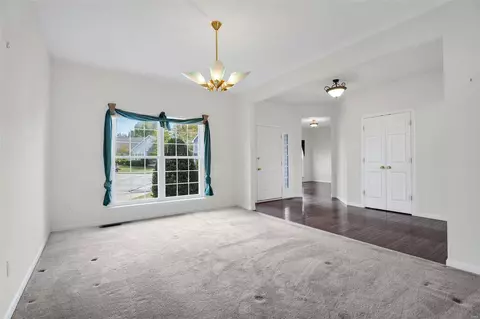 Living - 7720 Callie Ct, O'fallon, MO 63368 photo 1 of 8