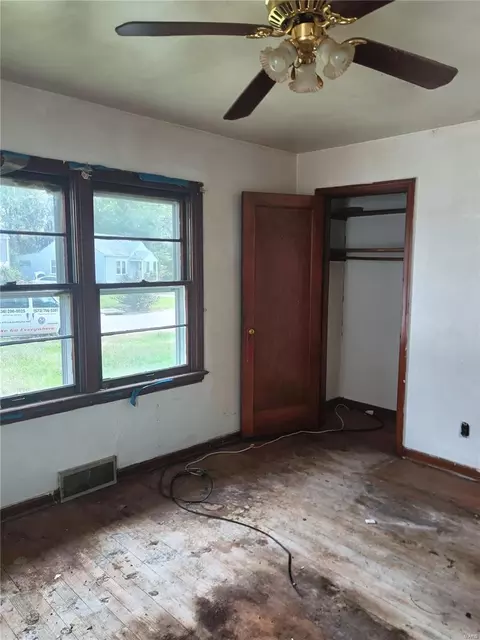 6111 Wulff Dr, Berkeley, MO 63134 photo 4