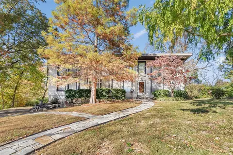 1917 W Woodbine Ave, Saint Louis, MO 63122