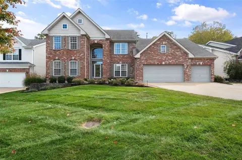 1138 Hawkins Meadow Ct, Fenton, MO 63026