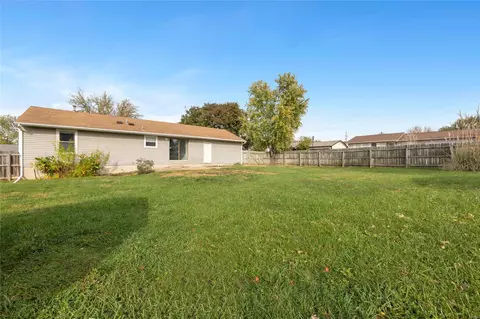 Exterior - 1310 Half Moon Dr, O'fallon, MO 63366 photo 4 of 6