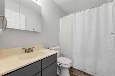 Bath - 1310 Half Moon Dr, O'fallon, MO 63366 photo 1 of 1