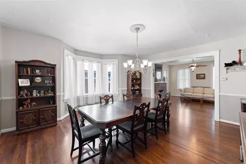 7700 Devonshire Ave, Saint Louis, MO 63119 photo 8