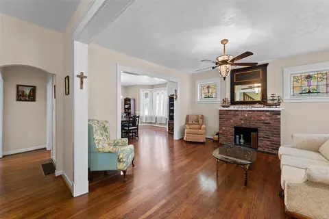 7700 Devonshire Ave, Saint Louis, MO 63119 photo 6