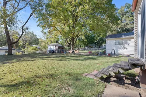 7700 Devonshire Ave, Saint Louis, MO 63119 photo 26