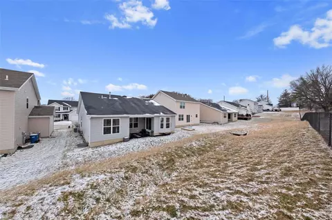 Exterior - 11054 Arbor Gardens Dr, Bridgeton, MO 63044 photo 4 of 6
