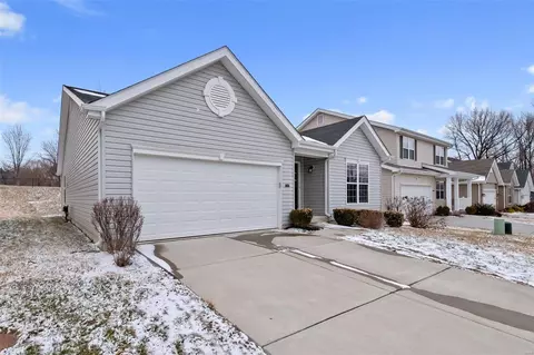Exterior - 11054 Arbor Gardens Dr, Bridgeton, MO 63044 photo 2 of 6