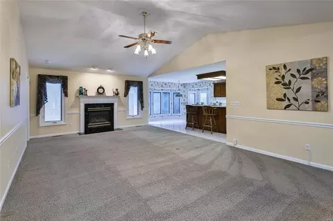 3029 Devilla Trl #7C, Saint Charles, MO 63301 photo 4