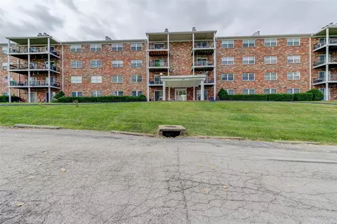 3107 Garnette Dr #B3, Bridgeton, MO 63044 photo 5