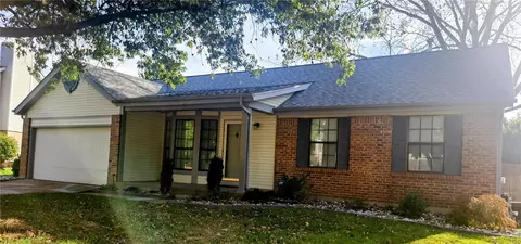 7020 Blue Mountain Dr, Saint Louis, MO 63129