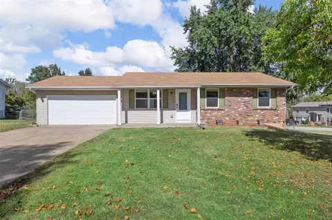 3601 Thyme Dr, Saint Charles, MO 63303