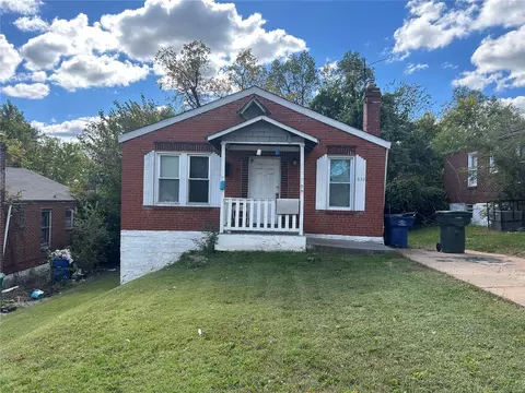 832 Harlan Ave, Saint Louis, MO 63147