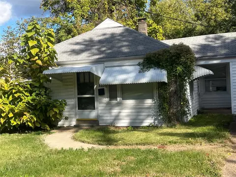 122 N Dade Ave, Saint Louis, MO 63135