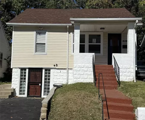 4243 Oakwood Ave, Saint Louis, MO 63121