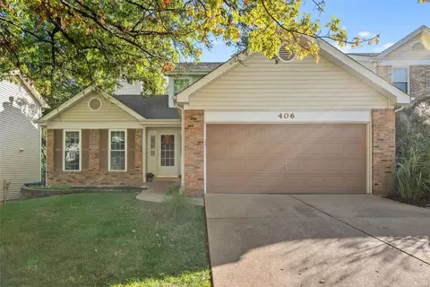 406 Hunters Crossing Ct, Wildwood, MO 63040