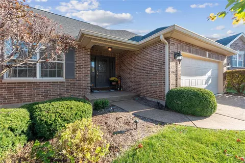 3416 Sun Bear Ct, Wentzville, MO 63385