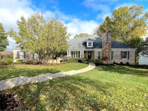 1205 Turnberry Ridge Ct, Chesterfield, MO 63005