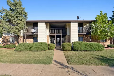 3208 Clifton Ave #B, Saint Louis, MO 63139